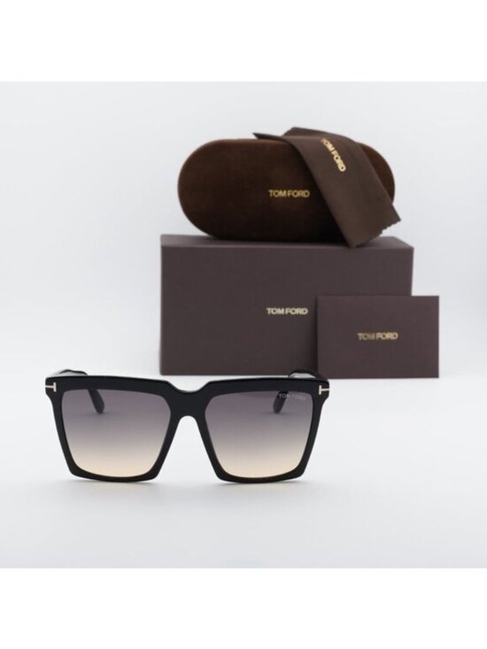 Tom Ford FT0764 01B Sabrina Square Sunglasses - Black\\Smoke main image 5